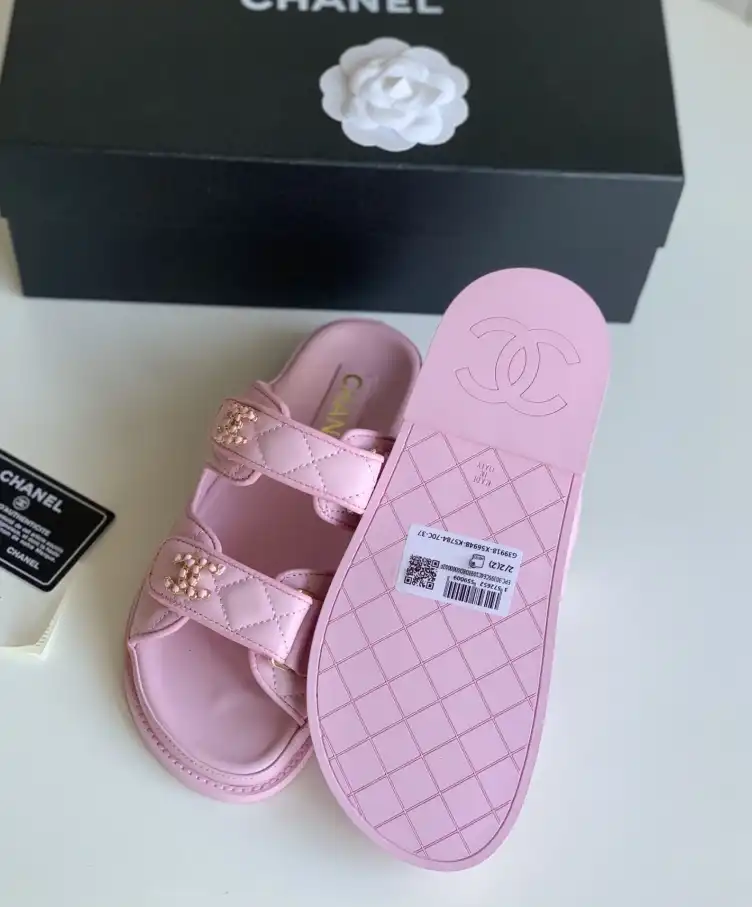 hype Chanel Slippers