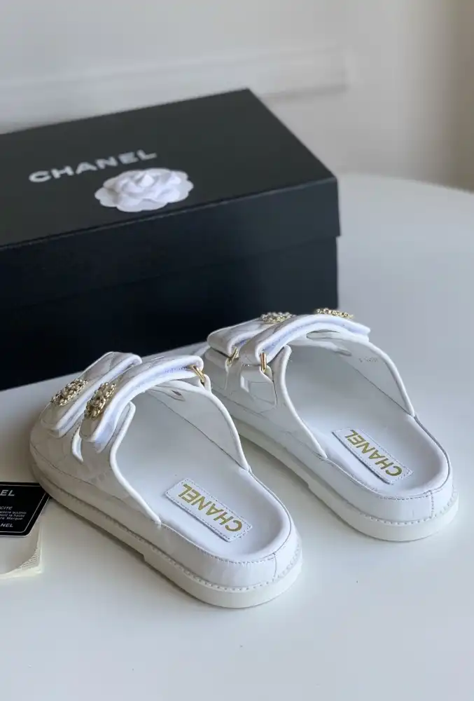 hype Chanel Slippers