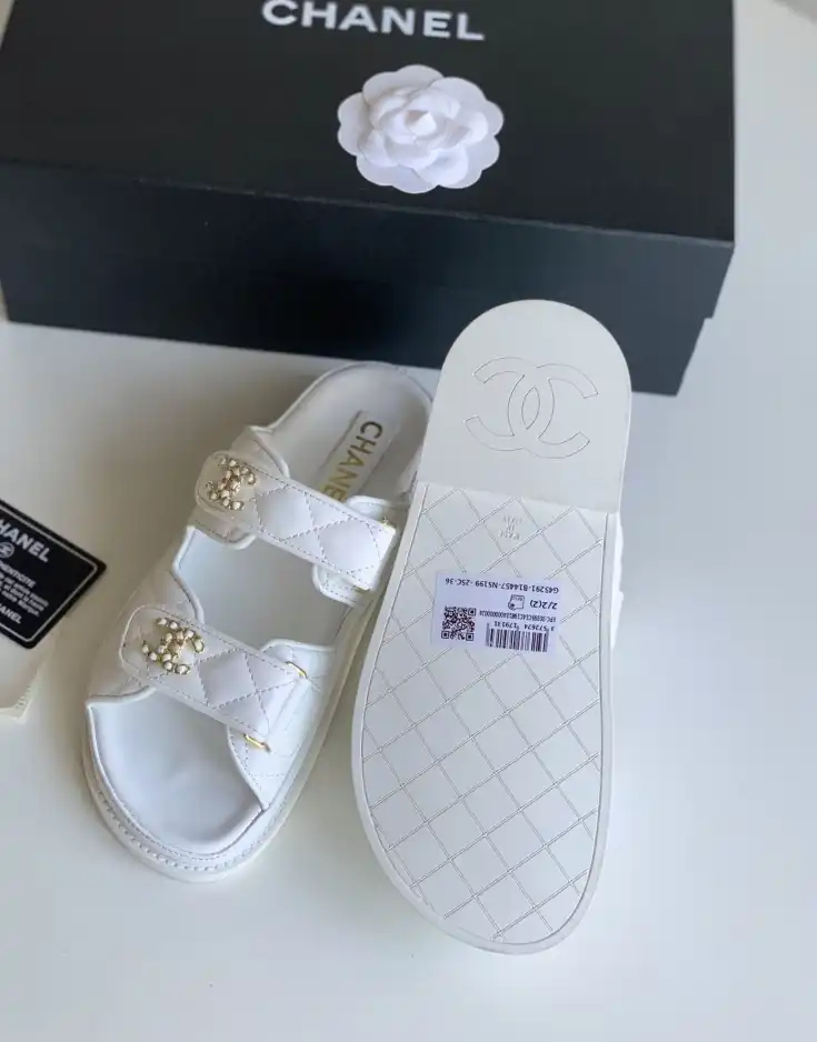 hype Chanel Slippers