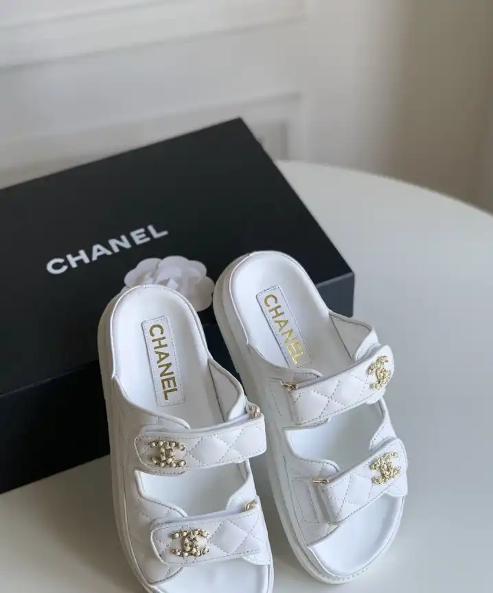 hype Chanel Slippers