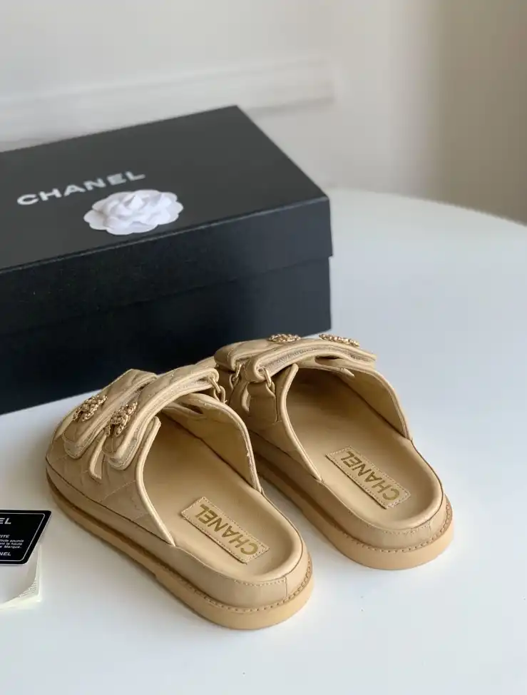 hype Chanel Slippers