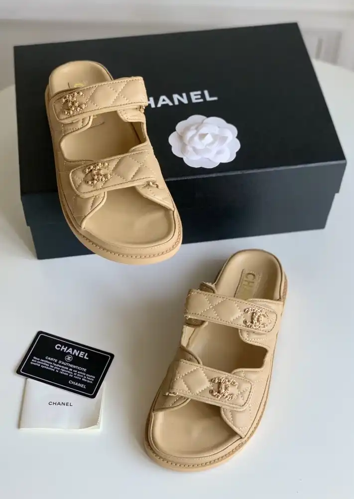 hype Chanel Slippers