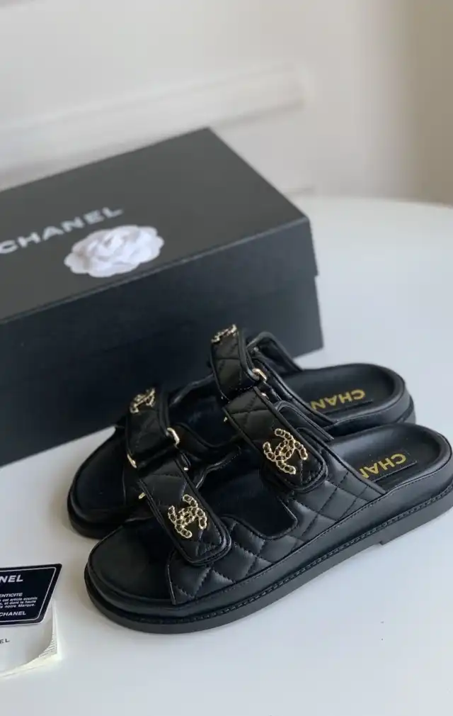 hype Chanel Slippers