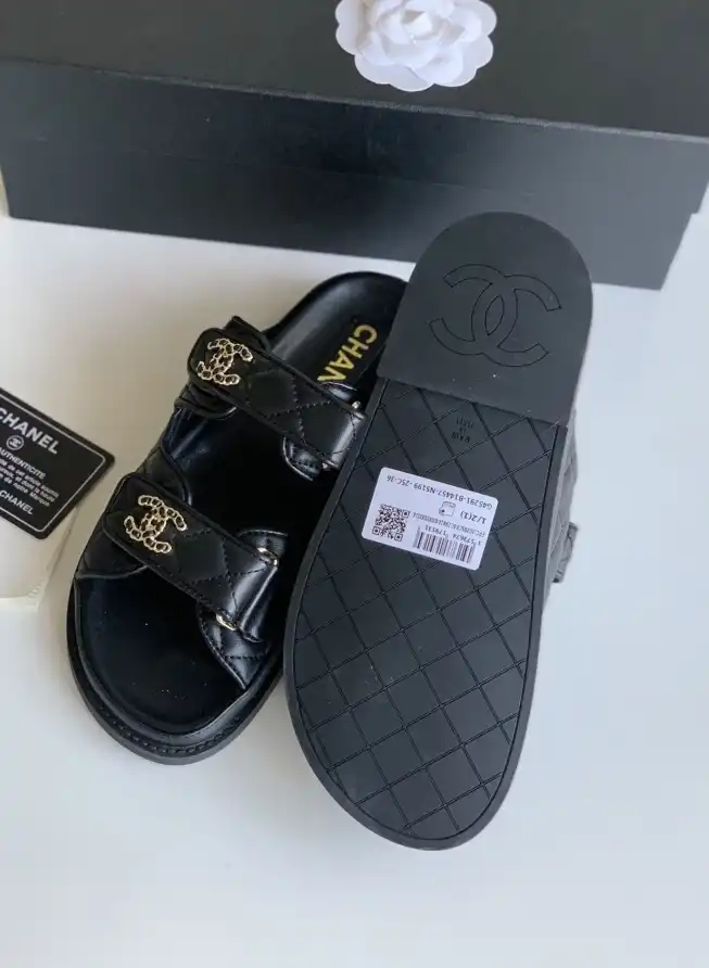 hype Chanel Slippers