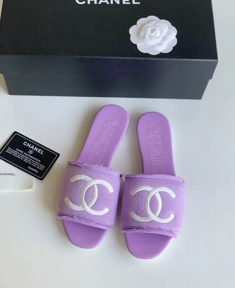 hype Chanel Slippers