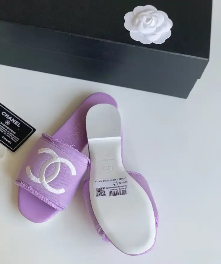 hype Chanel Slippers