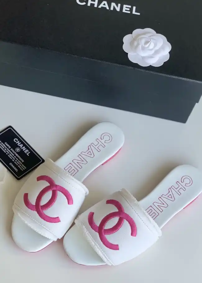 hype Chanel Slippers