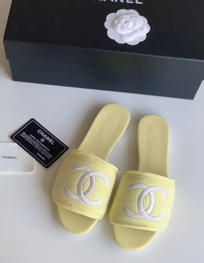 hype Chanel Slippers