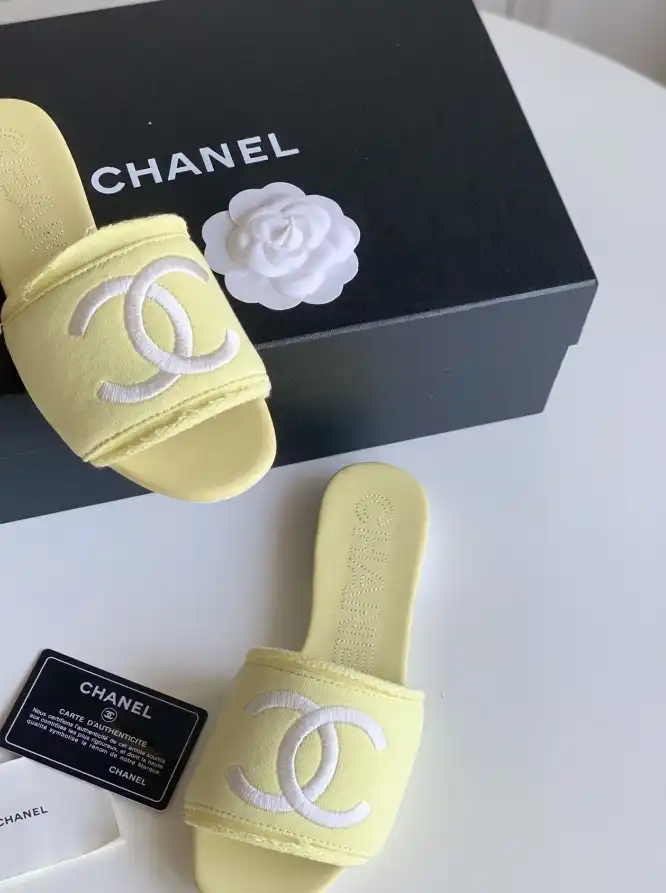 hype Chanel Slippers