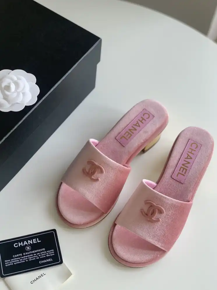 hype Chanel Slippers