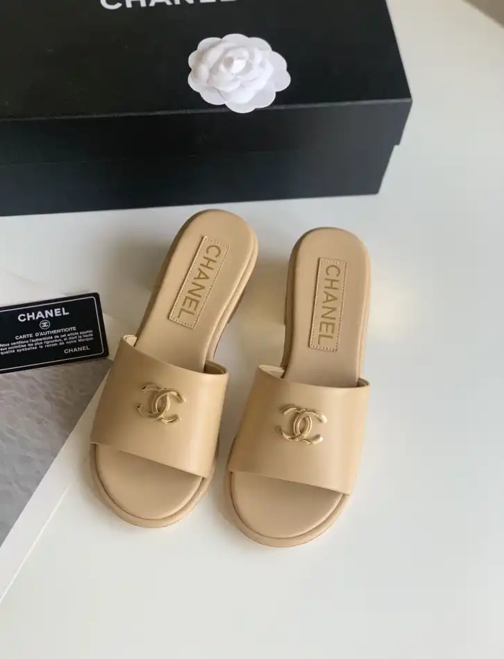 hype Chanel Slippers