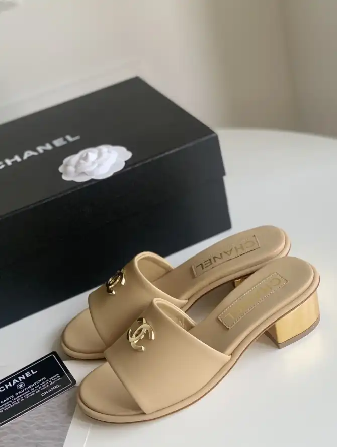 hype Chanel Slippers