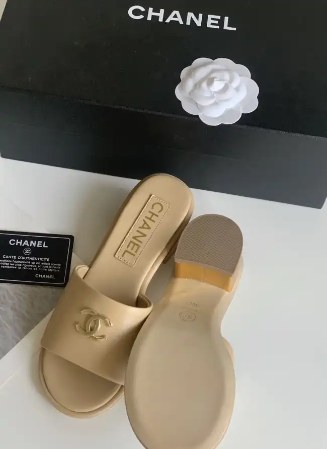 hype Chanel Slippers