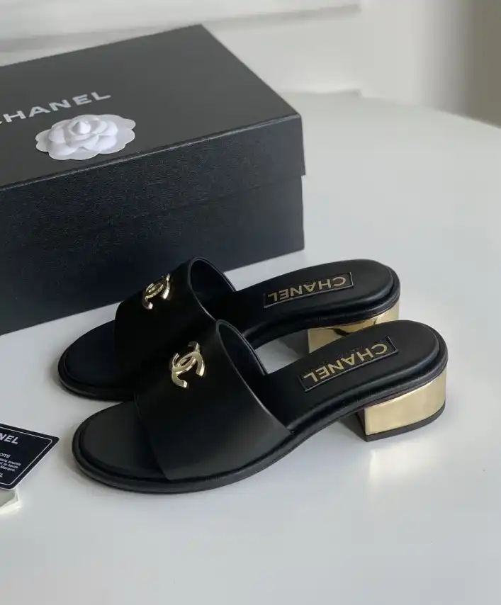 hype Chanel Slippers