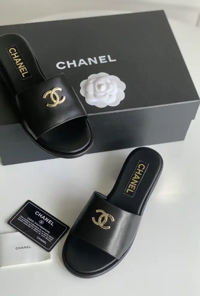 hype Chanel Slippers