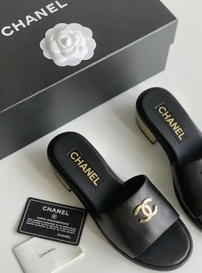 hype Chanel Slippers