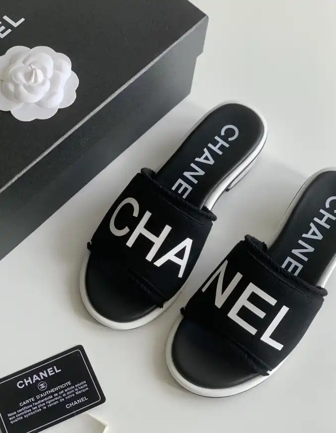 hype Chanel Slippers