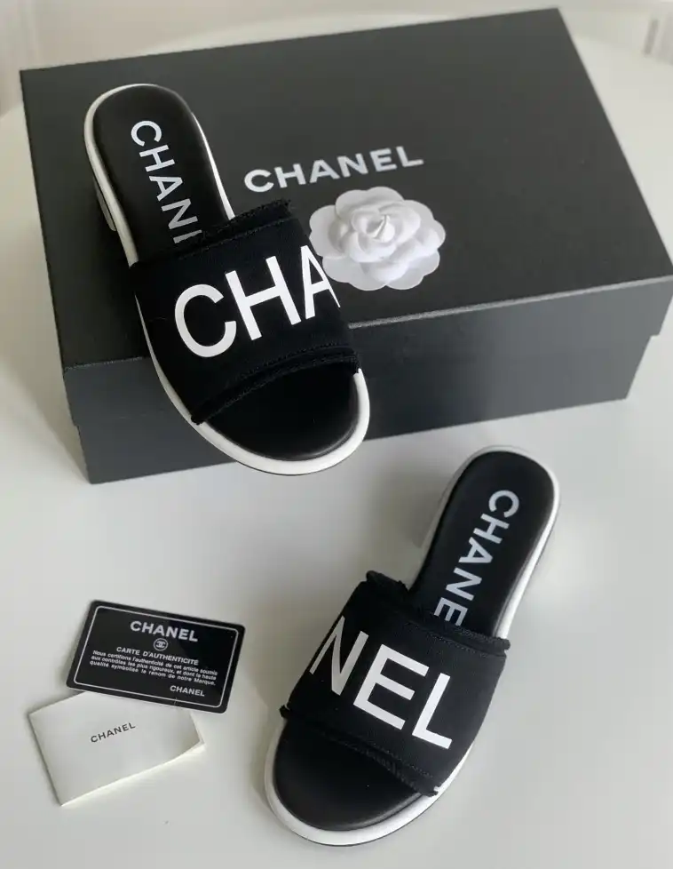 hype Chanel Slippers