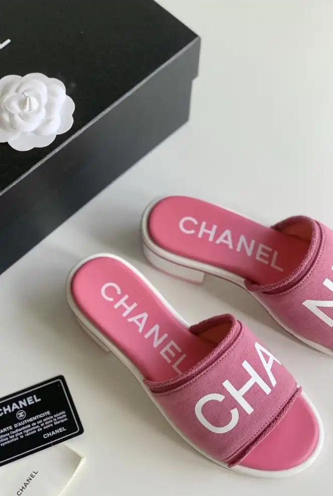 hype Chanel Slippers