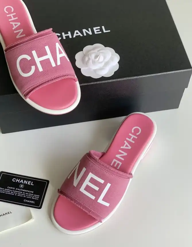 hype Chanel Slippers