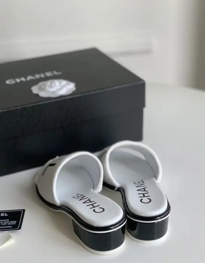 hype Chanel Slippers