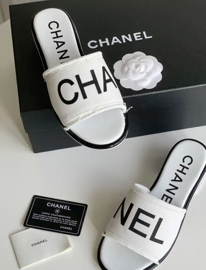 hype Chanel Slippers