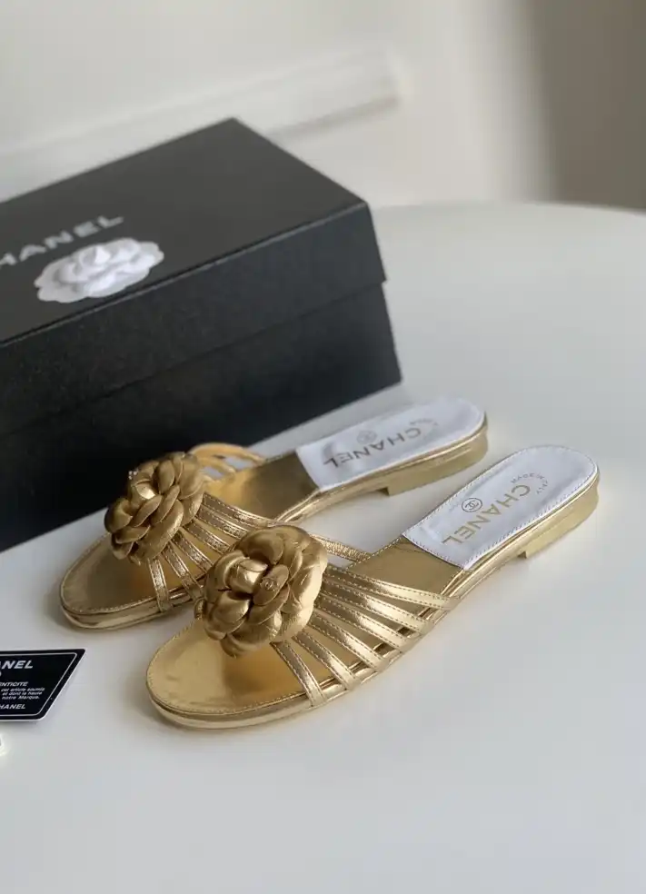 hype Chanel Slippers