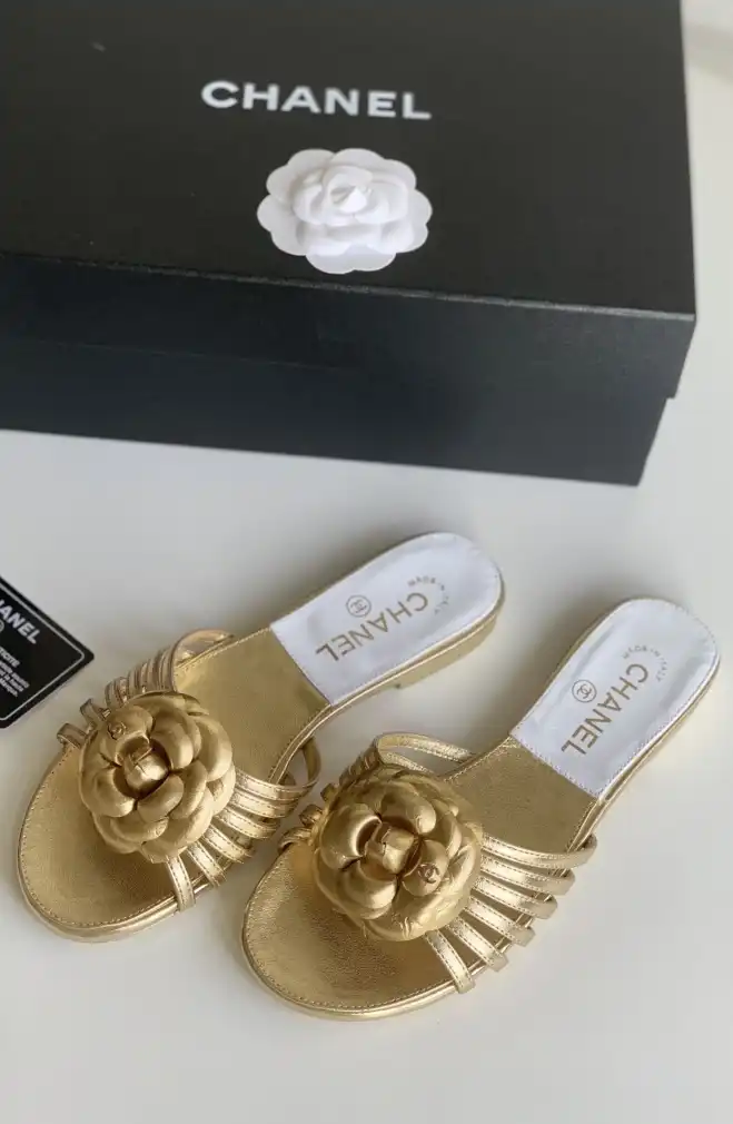 hype Chanel Slippers