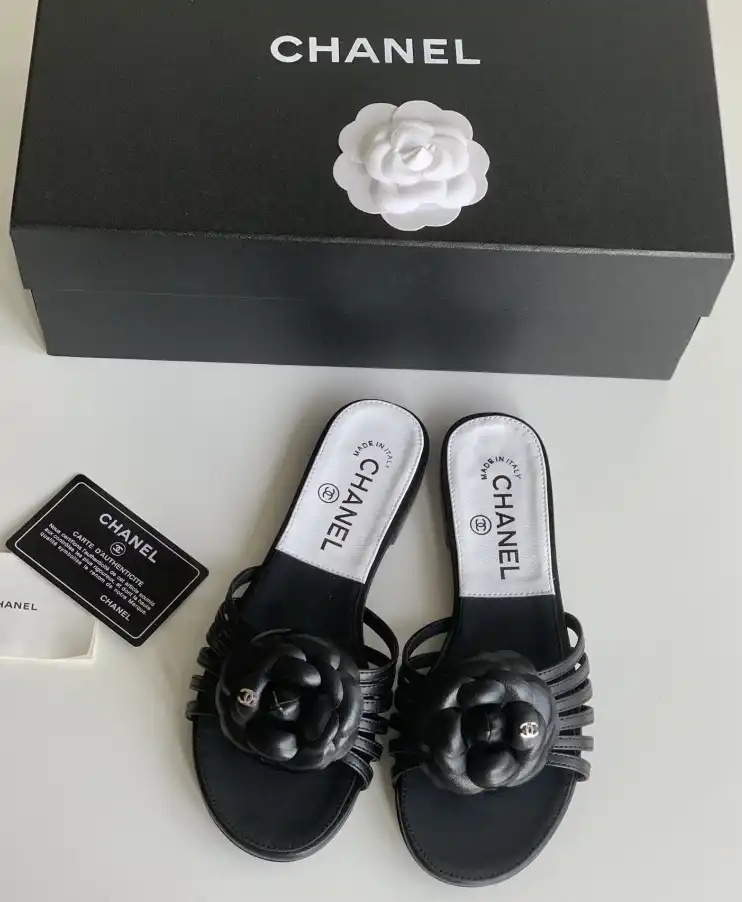 hype Chanel Slippers