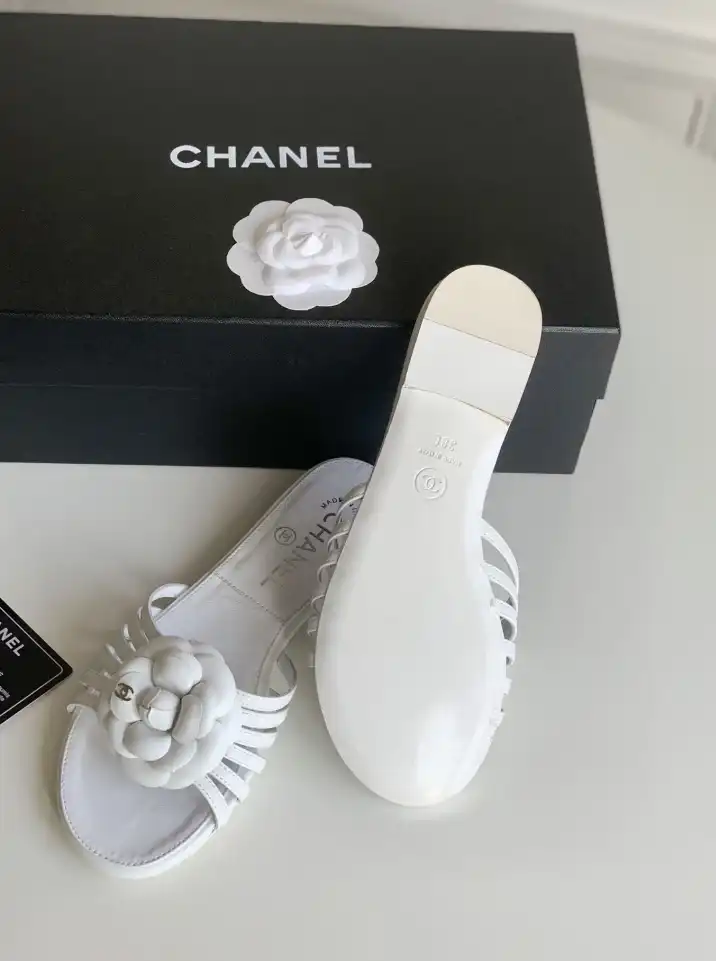 hype Chanel Slippers