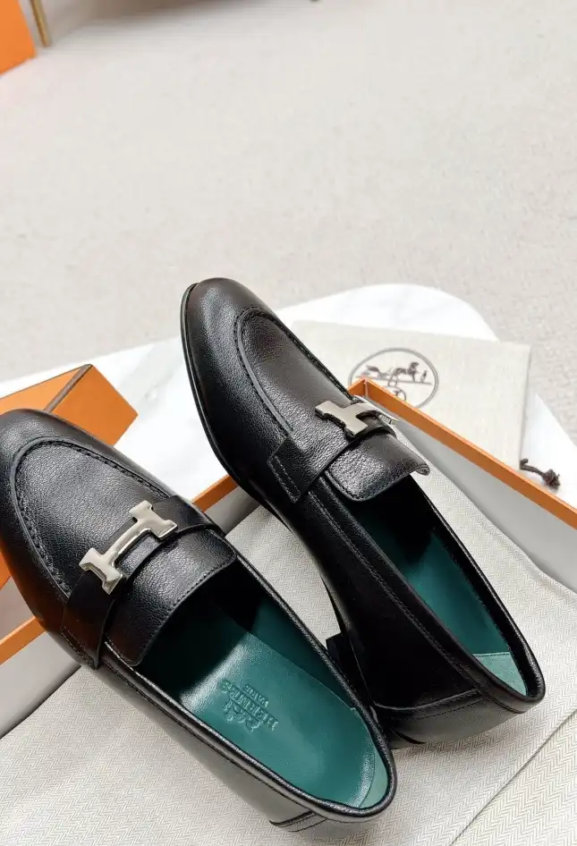 hype Hermes Leather Shoes