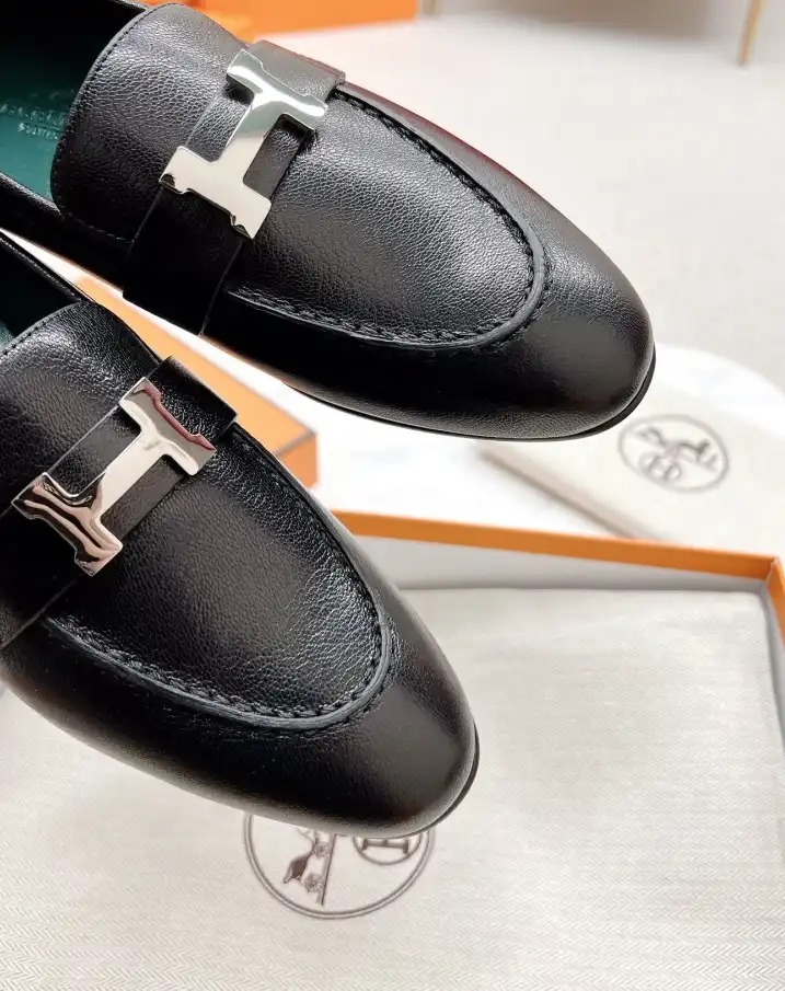 hype Hermes Leather Shoes