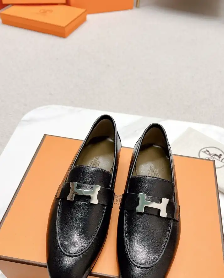 hype Hermes Leather Shoes