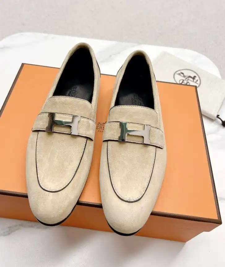 hype Hermes Leather Shoes