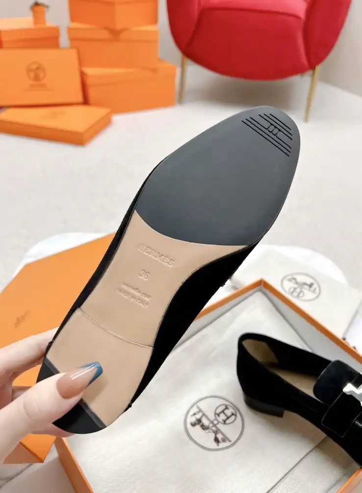 hype Hermes Leather Shoes