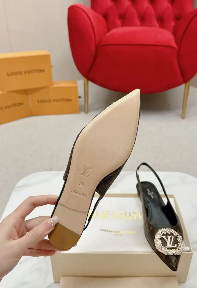 hype LV flat shoes