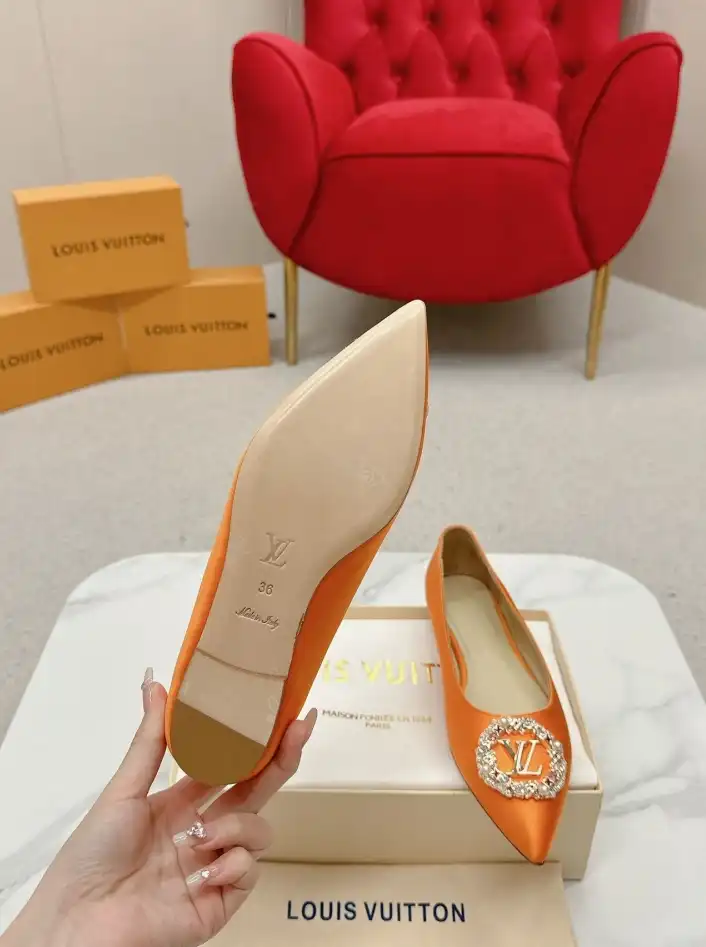 hype LV flat shoes