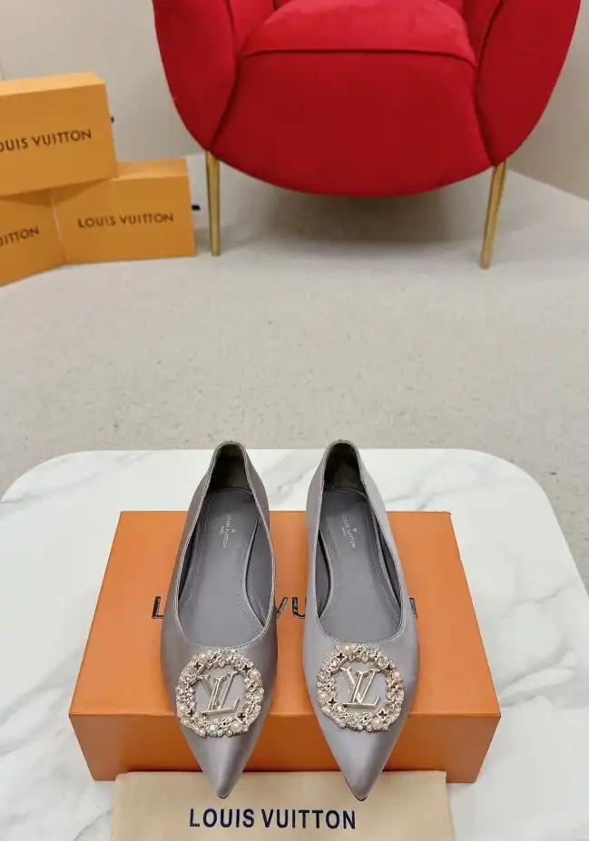 hype LV flat shoes