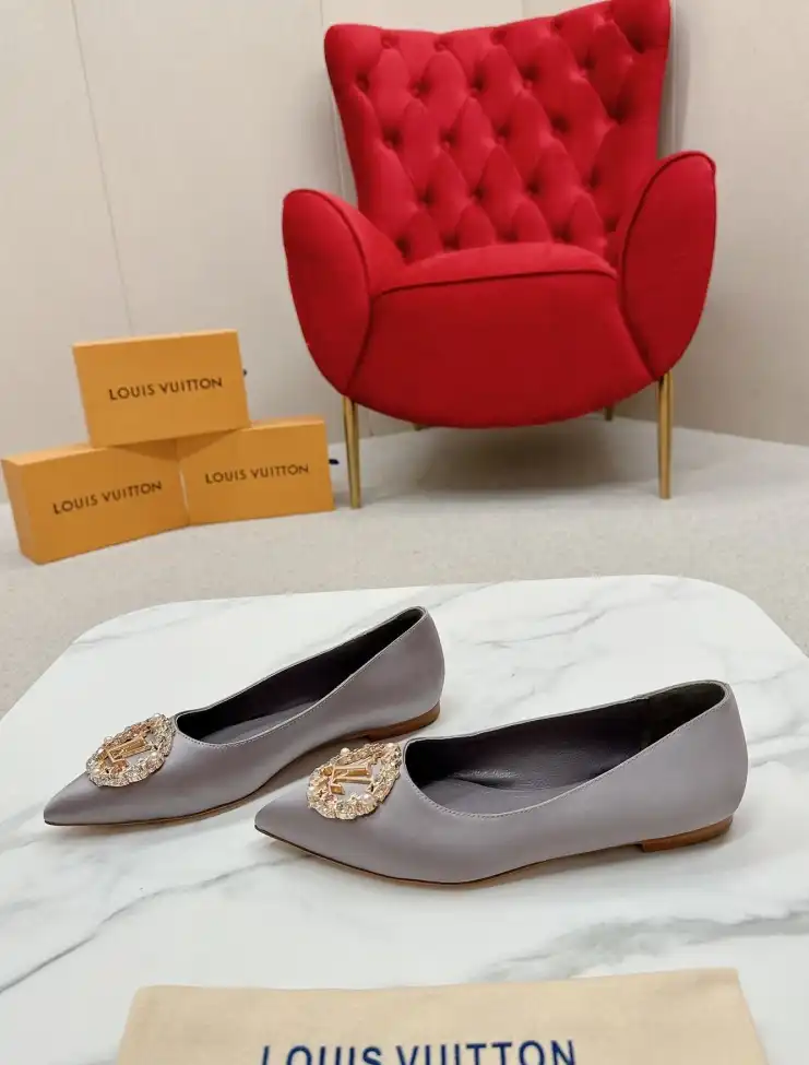 hype LV flat shoes