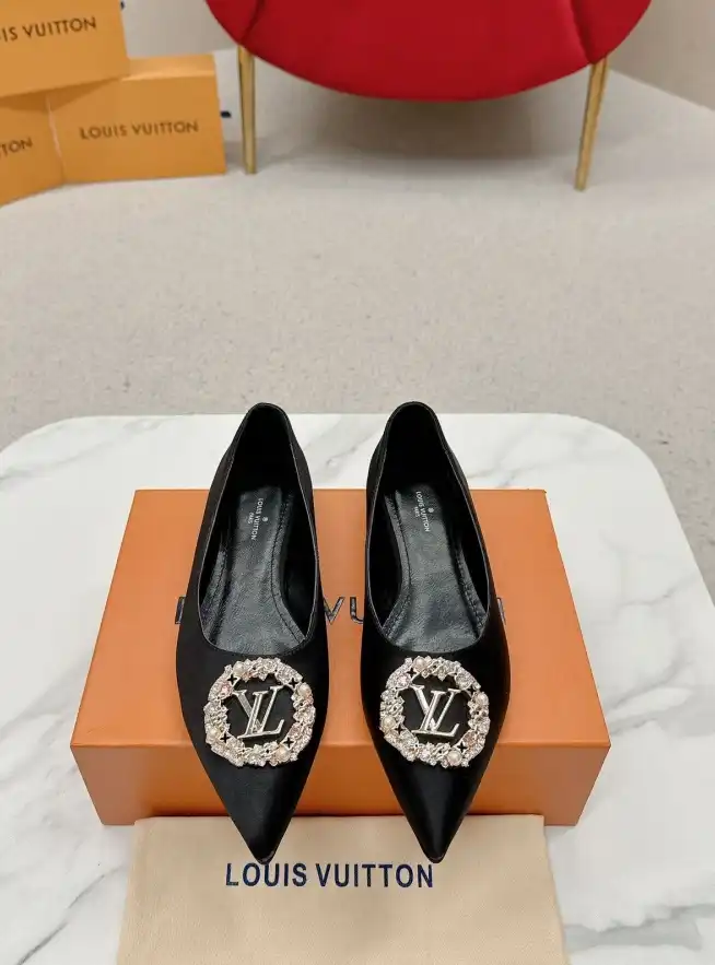 hype LV flat shoes