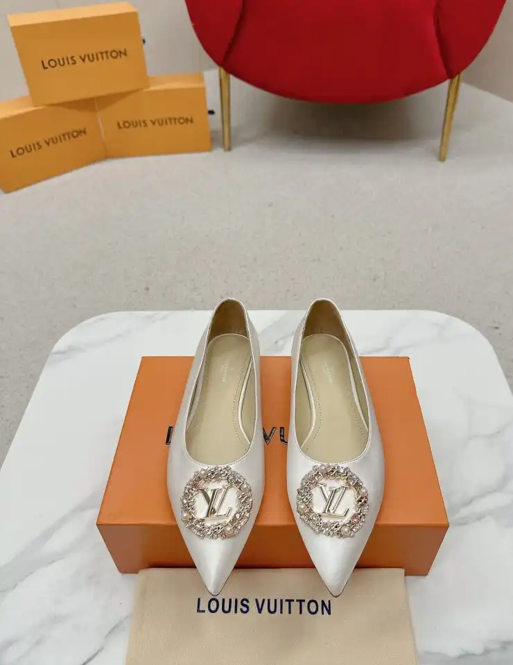 hype LV flat shoes