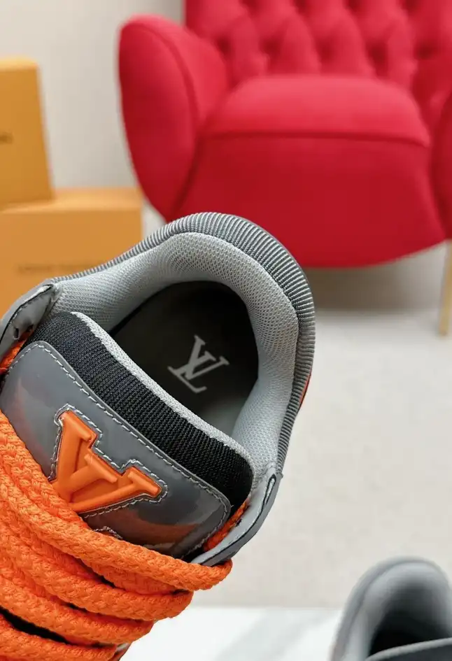 hype Louis Vuitton Sneakers