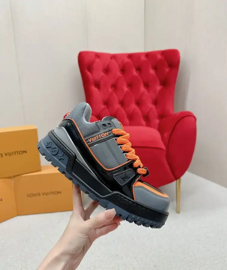 hype Louis Vuitton Sneakers