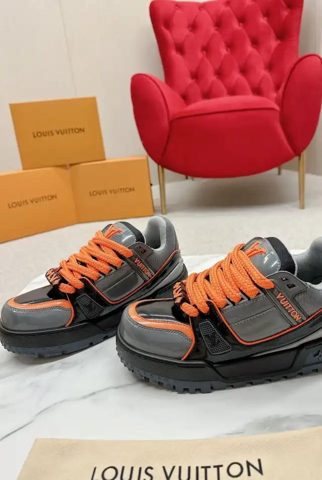 hype Louis Vuitton Sneakers