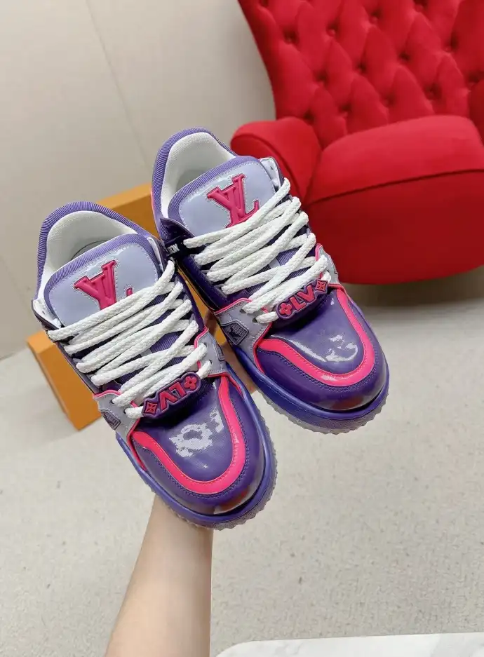 hype Louis Vuitton Sneakers