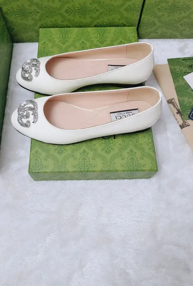 hype Gucci Flat Shoes