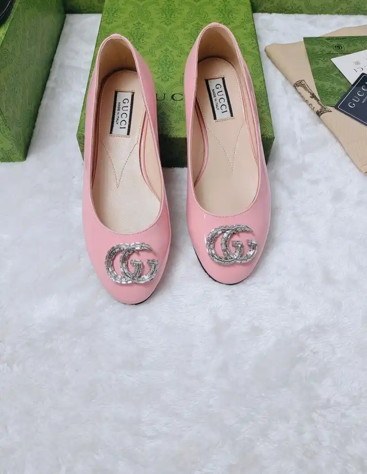 hype Gucci Flat Shoes