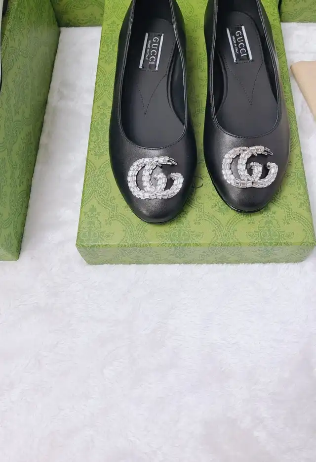 hype Gucci Flat Shoes