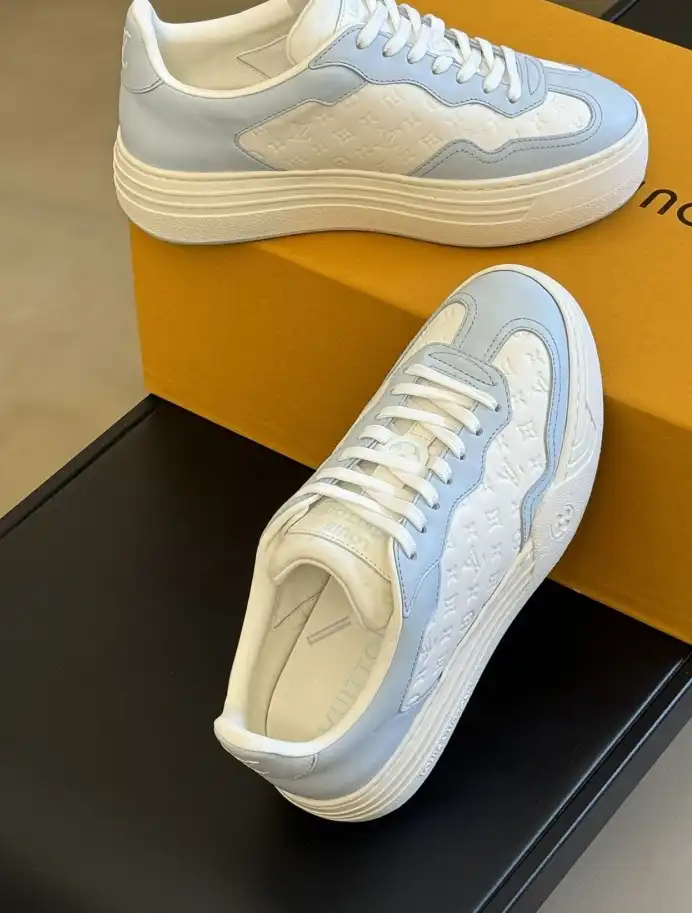 hype Louis Vuitton Sneakers