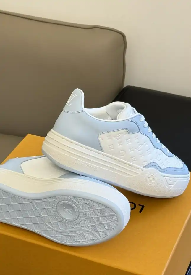 hype Louis Vuitton Sneakers